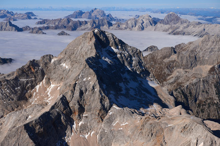 Triglav (2864 m) – najvišja slovenska gora